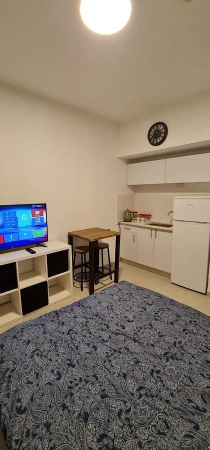 Ferienwohnung דירת חדר יפה ונעימה באיזור פסטורלי ושקט Zichron Ja’akow Exterior foto