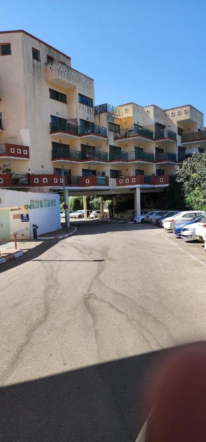 Ferienwohnung דירת חדר יפה ונעימה באיזור פסטורלי ושקט Zichron Ja’akow Exterior foto
